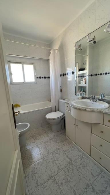 Apartamento Con Acceso Directo A La Playa Daire Valensiya Dış mekan fotoğraf